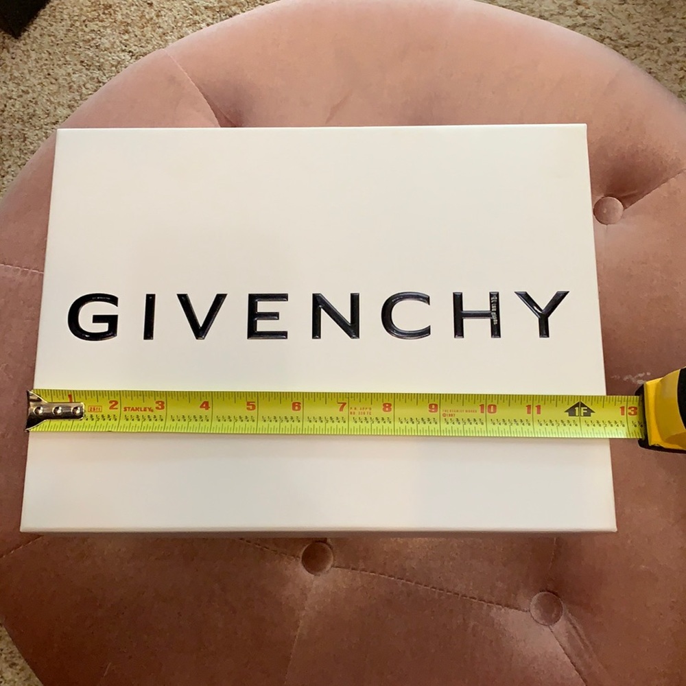 Givenchy box